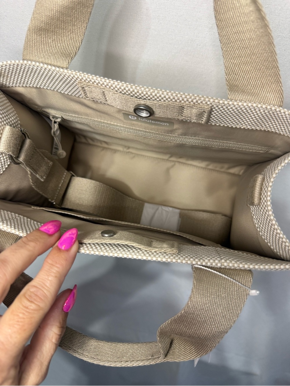NWT Lululemon Two Tone Canvas Tote Mini - Picture 6 of 7